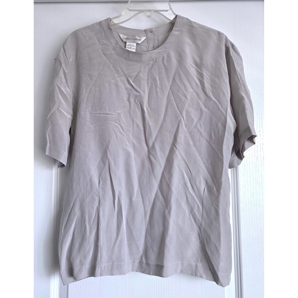 VTG Casual Corner 100% Silk Short Sleeve Blouse Dove Gray Back Button Top Sz L